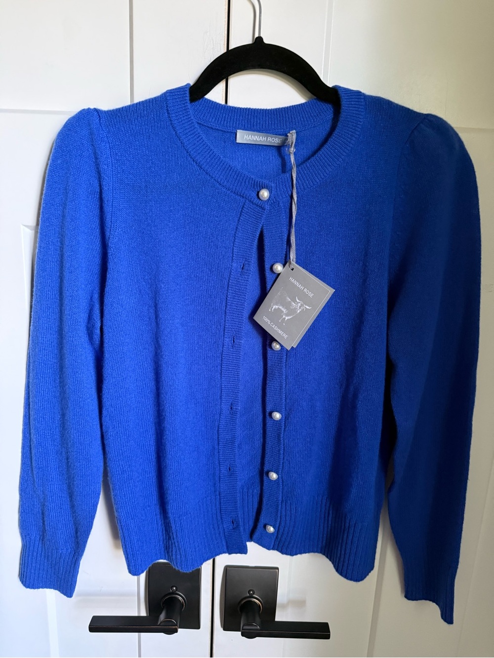 NWT Hannah Rose Royal Blue Pearl-Button Crewneck Cardigan 100% cashmere. Size M
